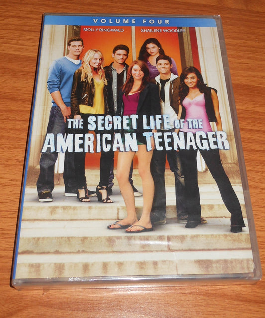 Secret Life of the American Teenager: Volume Four [Very Good]