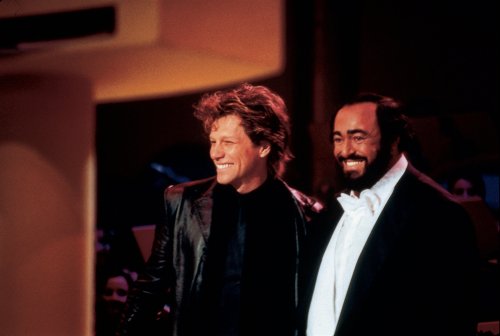 The Duets [Audio CD] Pavarotti, Luciano; Marco Boemi; Sir Elton John; Sting; Eric Clapton; Mariah Carey; Bono; Luciano Pavarotti; Celine Dione; Bryan Adams and Eurythmics - Good