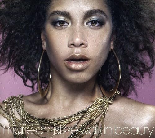 Walk In Beauty [Audio CD] Marie-Christine