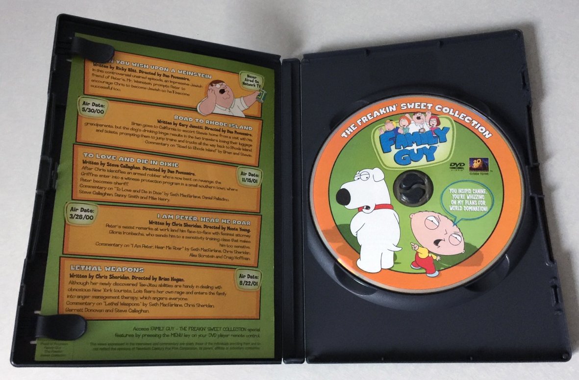 Family Guy - The Freakin' Sweet Collection (Bilingual) [DVD] - Very Good