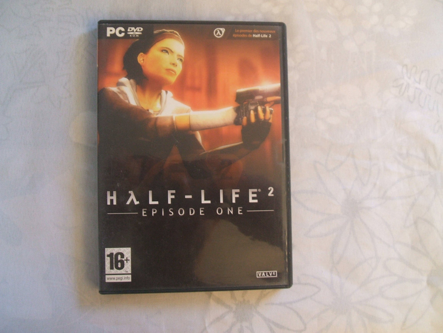 Half Life II : Episode One - French (VF) [video game] - Very Good