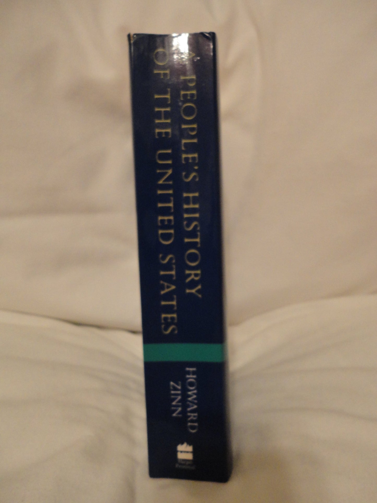 A People's History of the United States [Paperback] Howard Zinn - Very Good