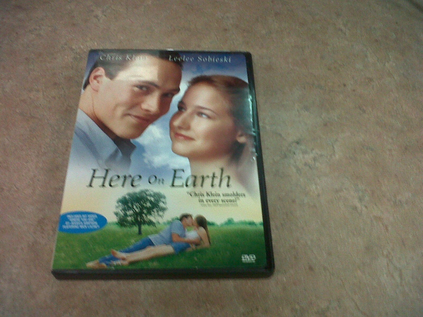Here on Earth (Widescreen) (Bilingual) [DVD] - Like New