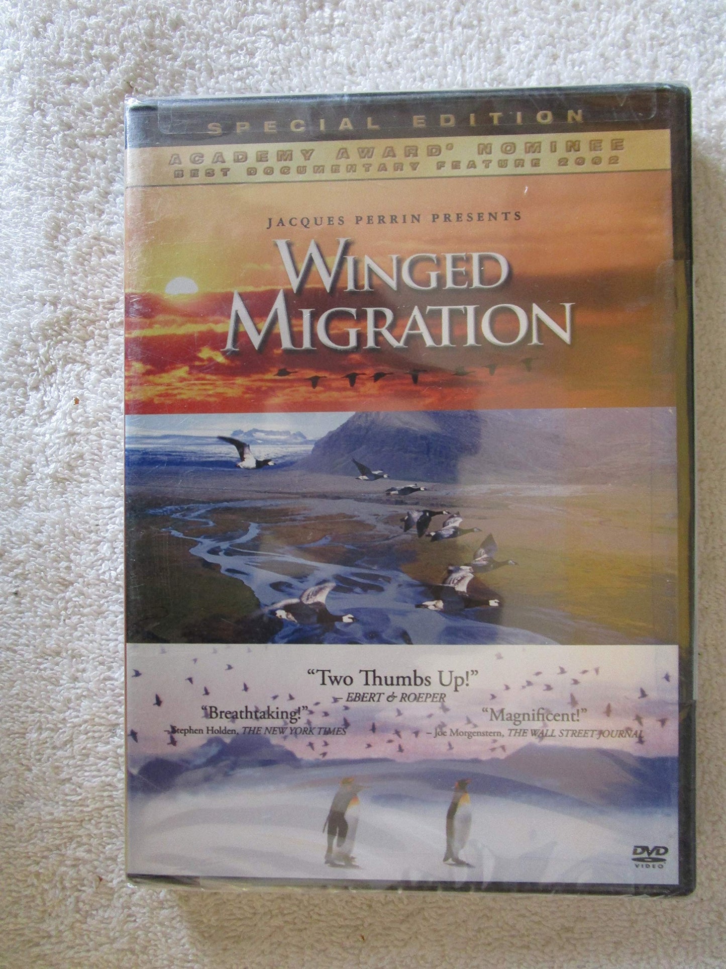 Winged Migration [DVD] - Very Good