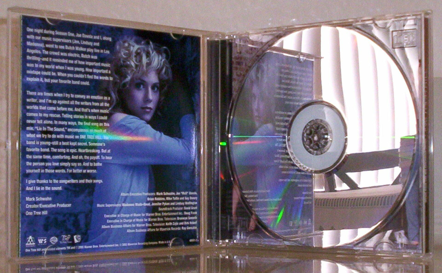 One Tree Hill [Audio CD] Various Artists (Collections) - Very Good