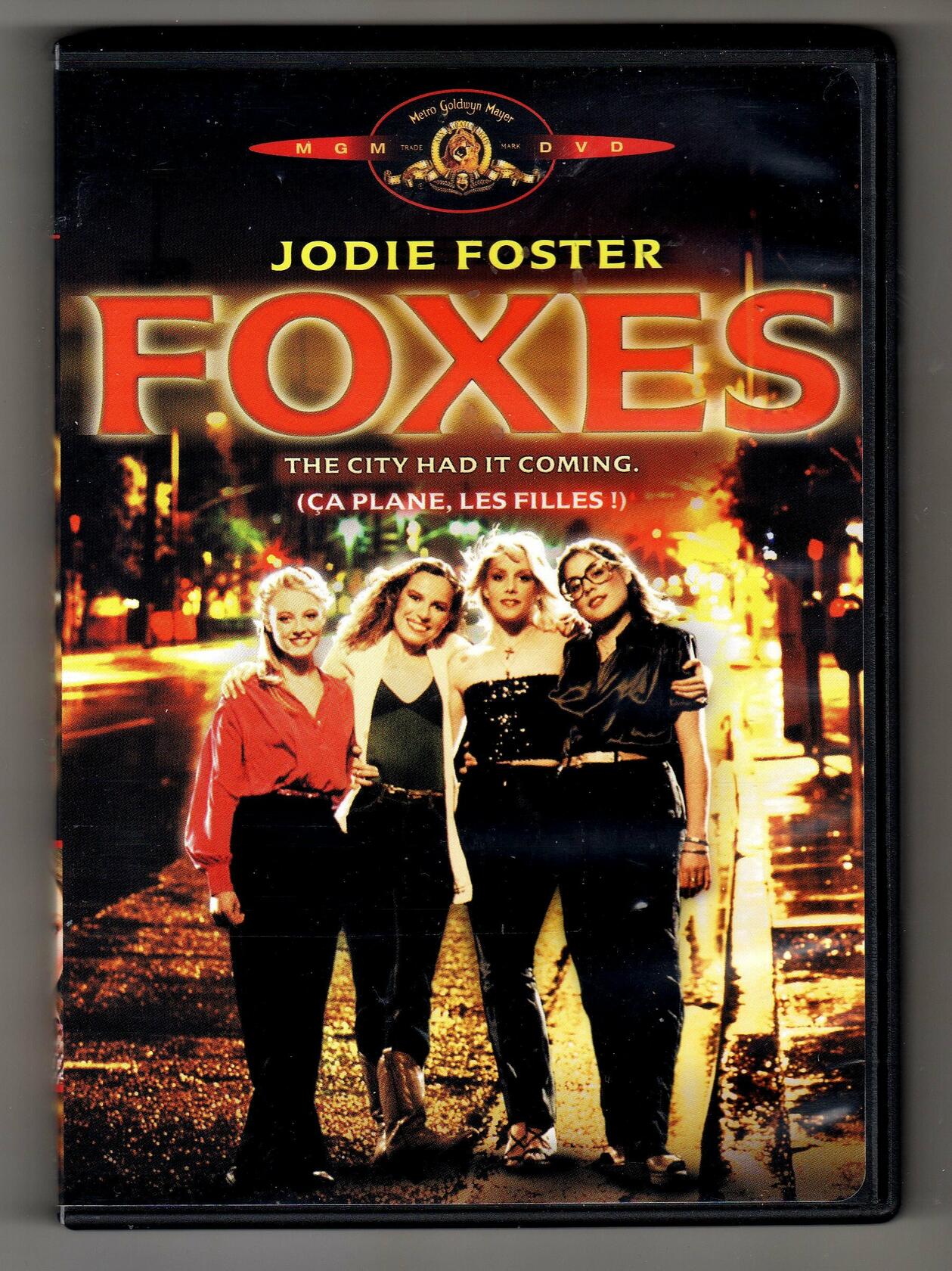 Foxes (Bilingual) [DVD] - Very Good