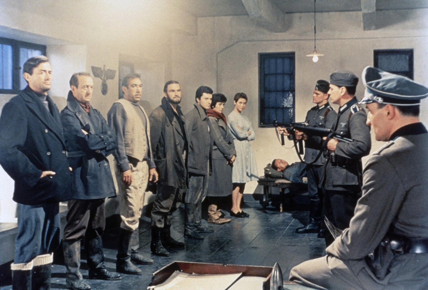 The Guns of Navarone [Blu-ray] (Bilingual) [Blu-ray] - Very Good
