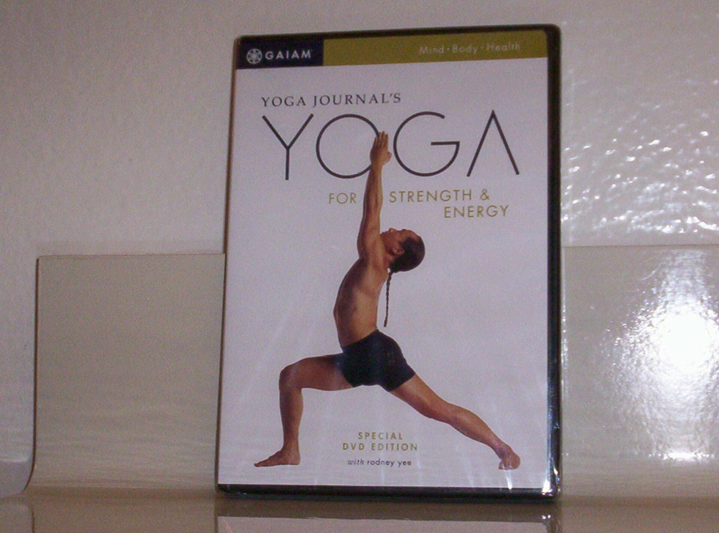 Yoga Journal's Yoga for Strength and Energy [Import] [DVD]