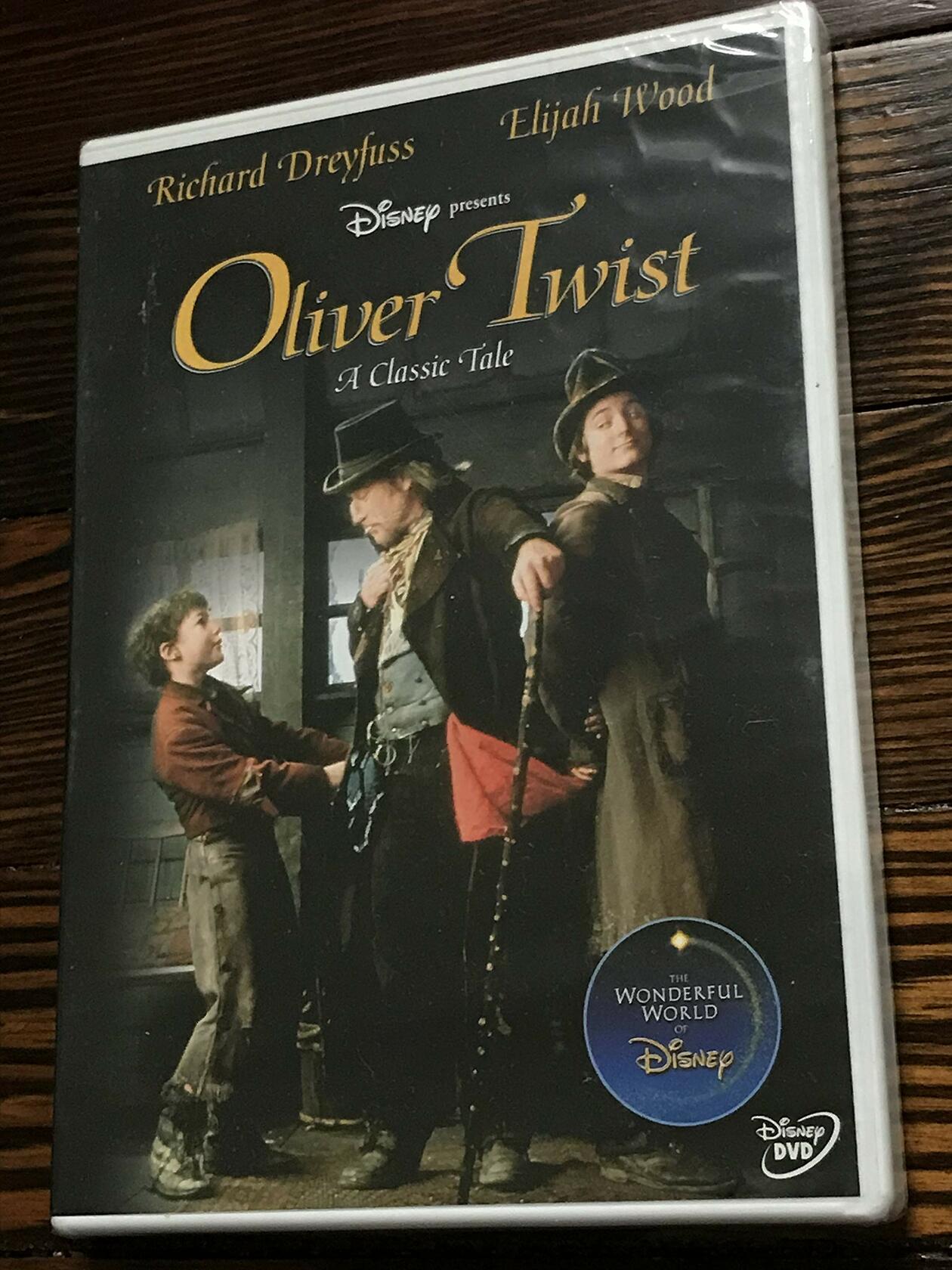 Oliver Twist (Bilingual) [DVD] - Very Good