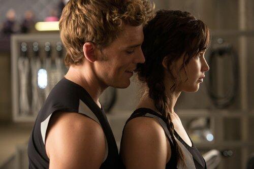 The Hunger Games: Catching Fire [DVD + Digital Copy] [DVD] - Very Good