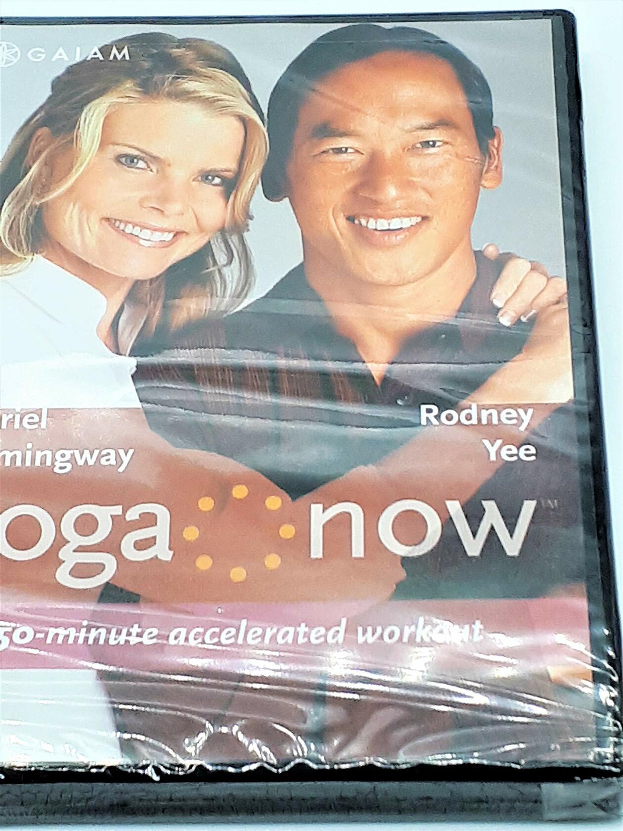 Yoga Now Mariel Hemingway and Rodney Yee 50 Minute Accelerated workout [Unknown Binding] - Very Good