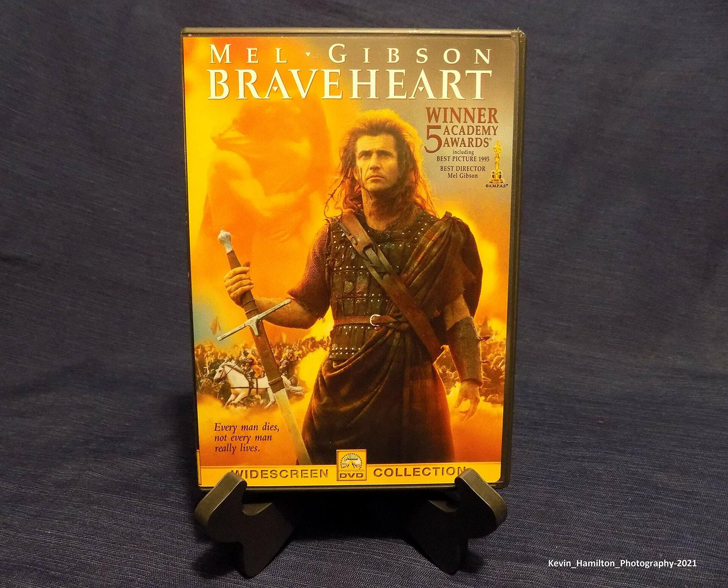Braveheart (Widescreen) [Import] Mel Gibson; Sophie Marceau; James Robinson; Sean Lawlor; Sandy Nelson; James Cosmo; Sean McGinley; Alan Tall; Andrew Weir; Gerda Stevenson; Ralph Riach; Mhairi Calvey and Randall Wallace - Very Good
