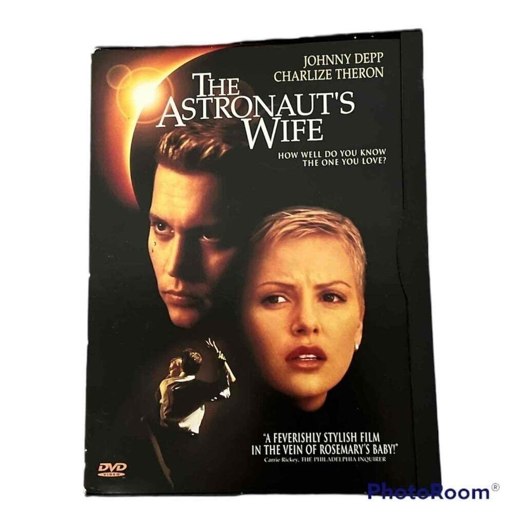 The Astronaut's Wife (Widescreen) [DVD] - Very Good