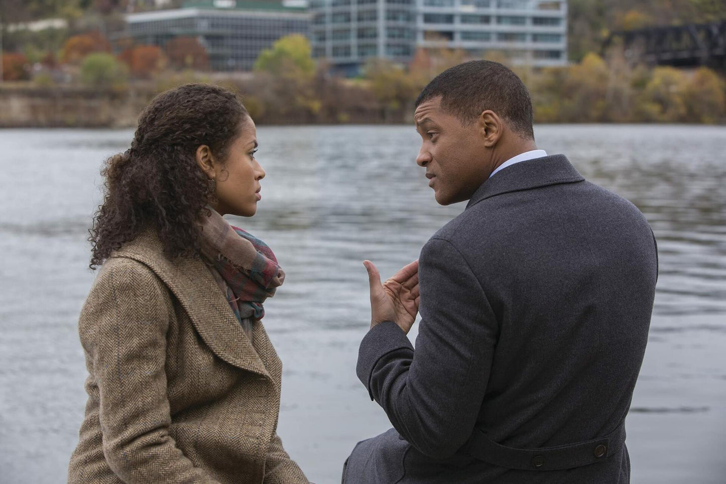 Concussion Bilingual [DVD] - Very Good