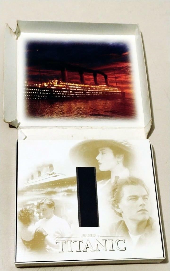 Titanic (Widescreen) (Bilingual) [Import] [DVD] - Very Good