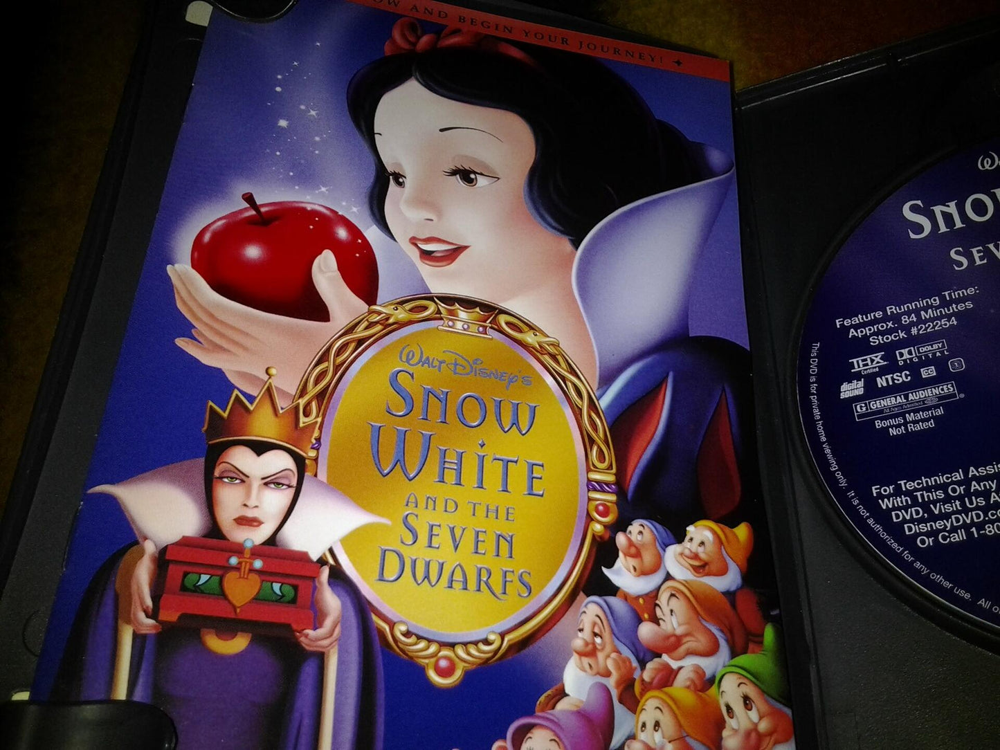Snow White and the Seven Dwarfs (Platinum Edition, 2 Discs) [DVD] - Very Good