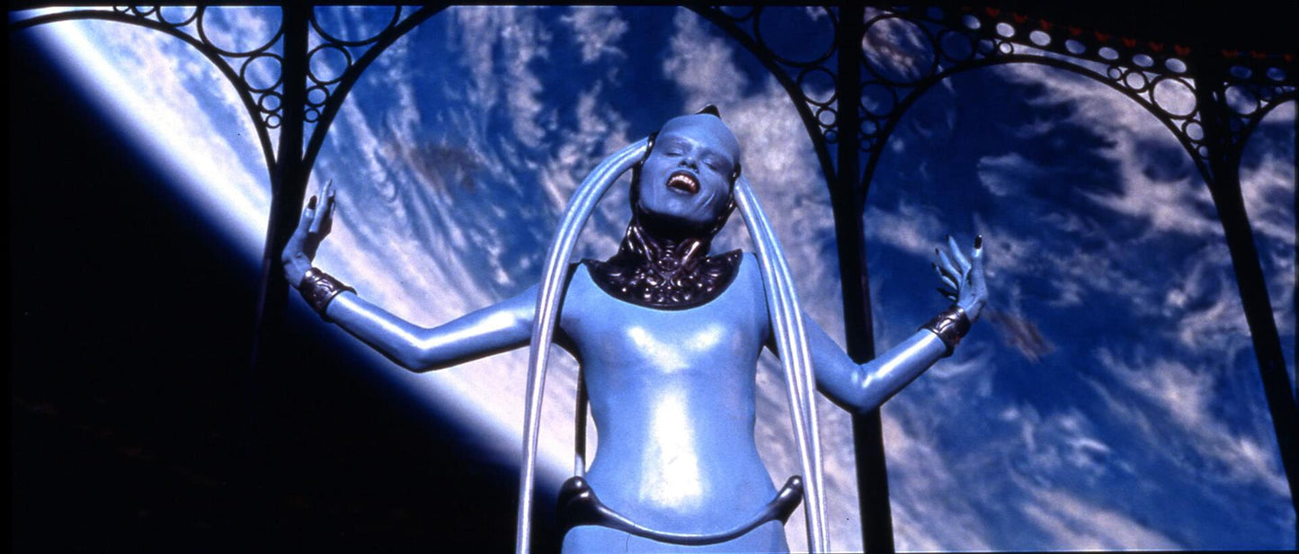 The Fifth Element [DVD] - Very Good