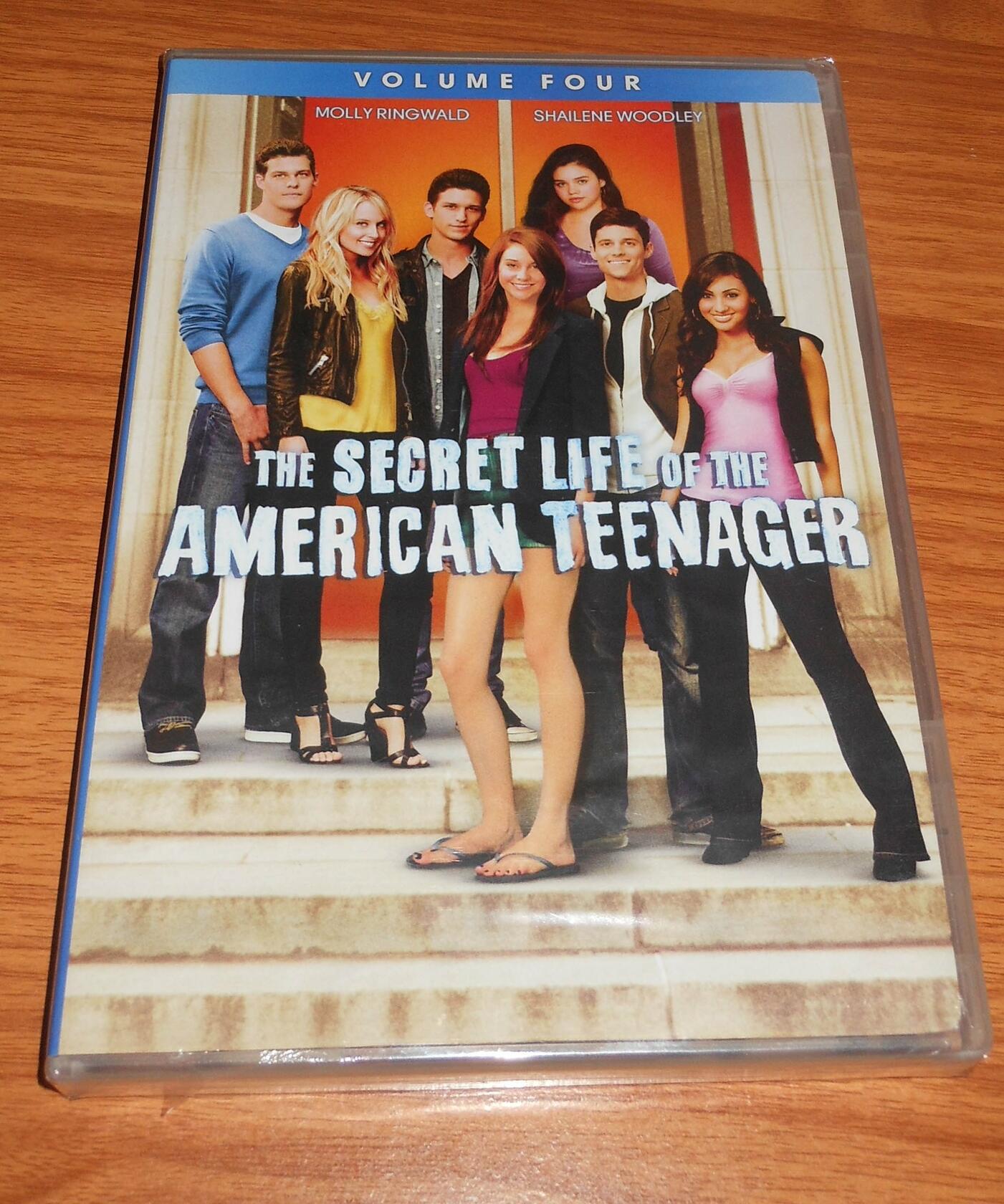 Secret Life of the American Teenager: Volume Four [DVD] - Very Good