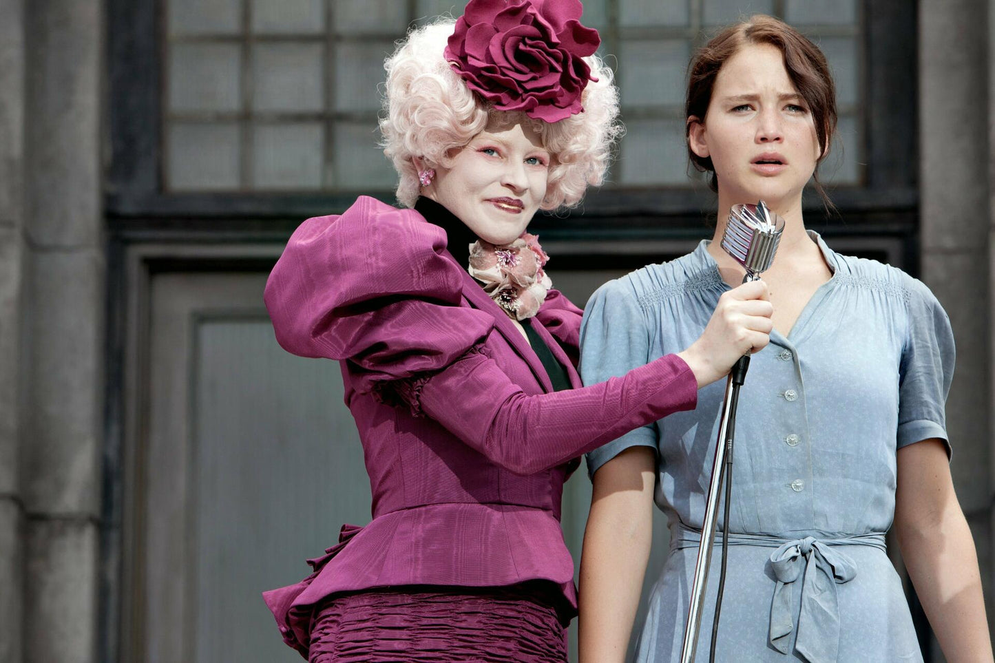 The Hunger Games [2-Disc DVD + Digital Copy] [DVD] - Very Good