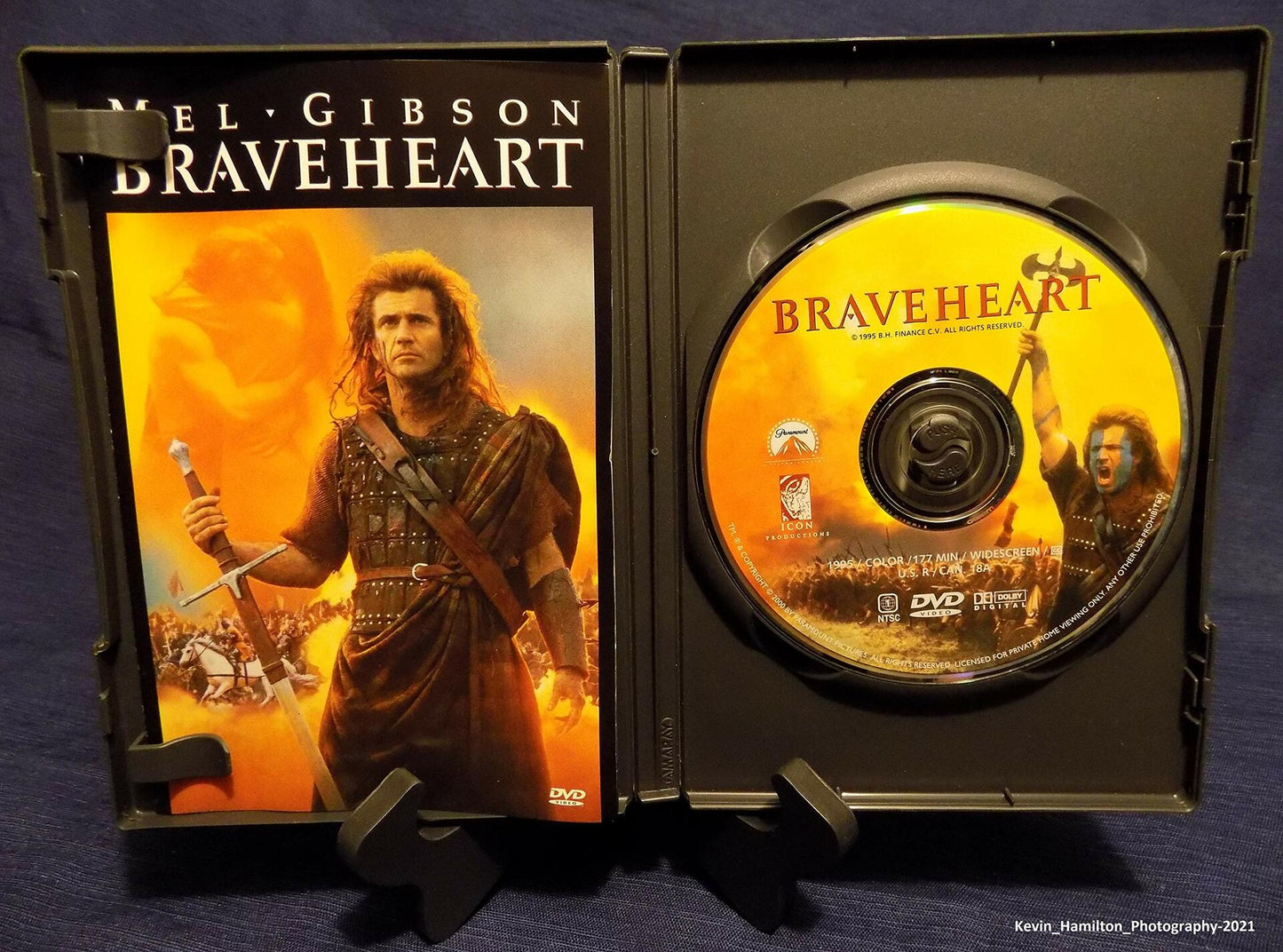 Braveheart (Widescreen) [Import] Mel Gibson; Sophie Marceau; James Robinson; Sean Lawlor; Sandy Nelson; James Cosmo; Sean McGinley; Alan Tall; Andrew Weir; Gerda Stevenson; Ralph Riach; Mhairi Calvey and Randall Wallace