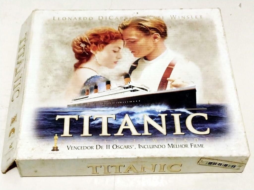 Titanic (Widescreen) (Bilingual) [Import] [DVD] - Very Good
