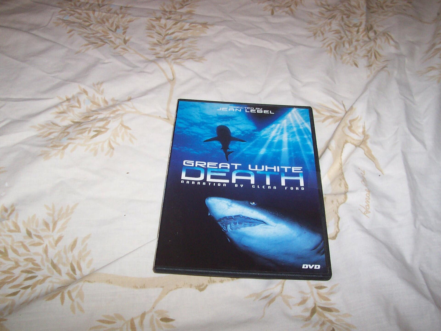 Great White Death-narration By Glenn Ford (2006) [DVD]
