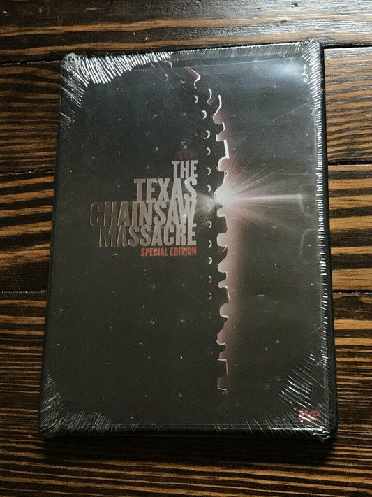 The Texas Chainsaw Massacre (Special Edition) [Import] [DVD] - Very Good