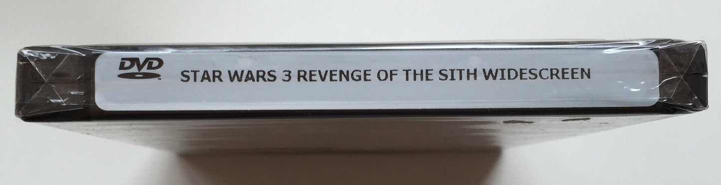 Star Wars III: Revenge of the Sith (Widescreen Edition) [DVD] - Very Good