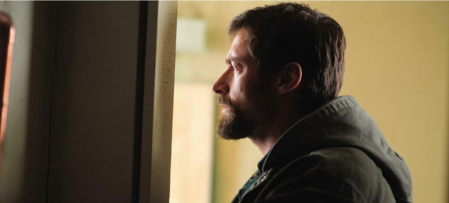 Prisoners (Bilingual) [DVD] - Very Good