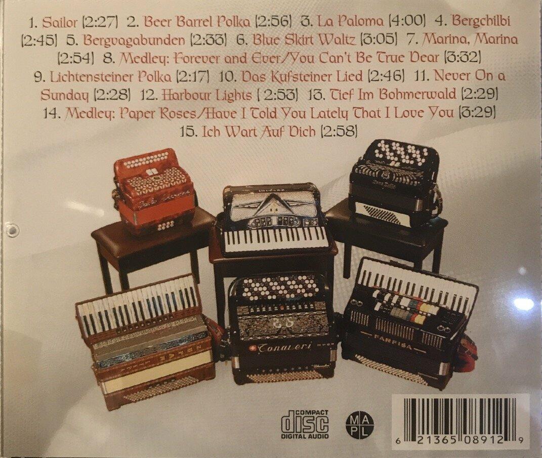 Old Time Favourites [Audio CD] The Accords - Very Good