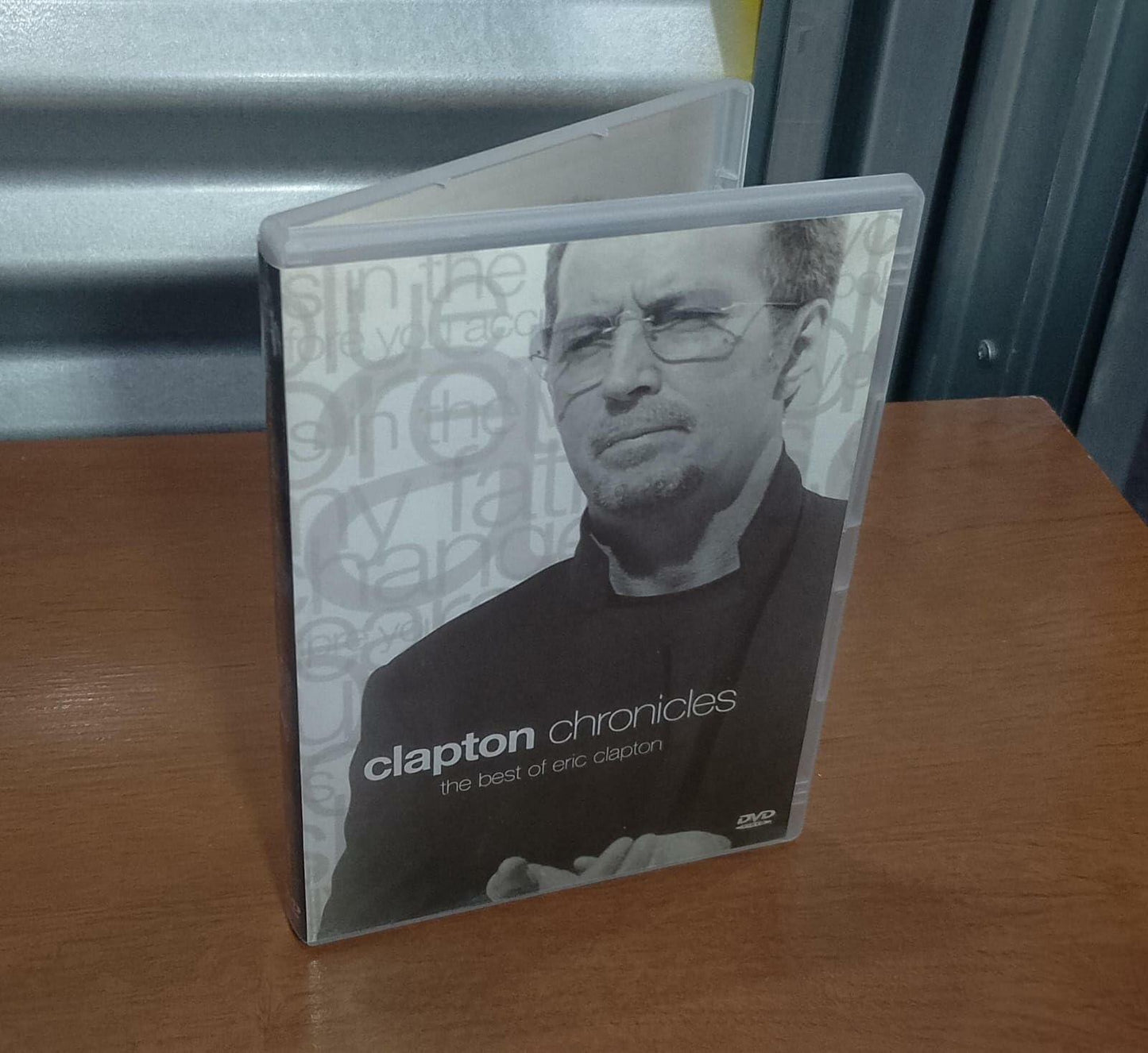 Eric Clapton - Clapton Chronicles: Best Of Eric Clapton (1999) [DVD] - Good