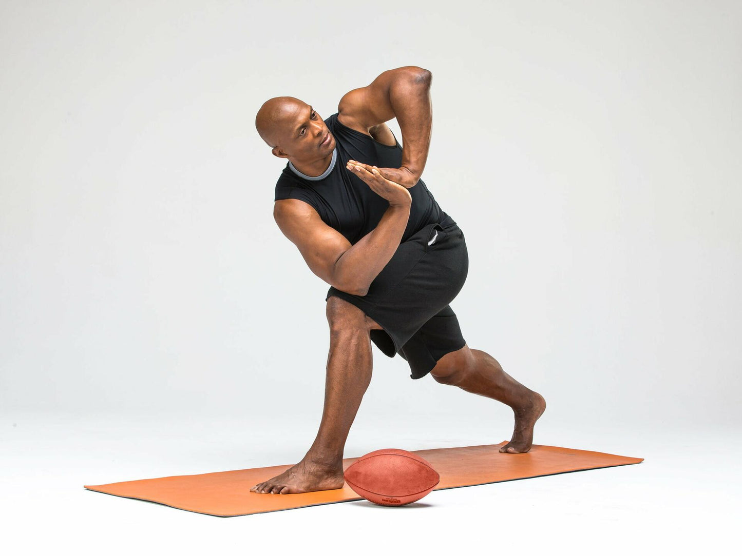 ATHLETIC YOGA: EDDIE GEORGE YOGA FOR STRENGTH - DVD [DVD] - Very Good
