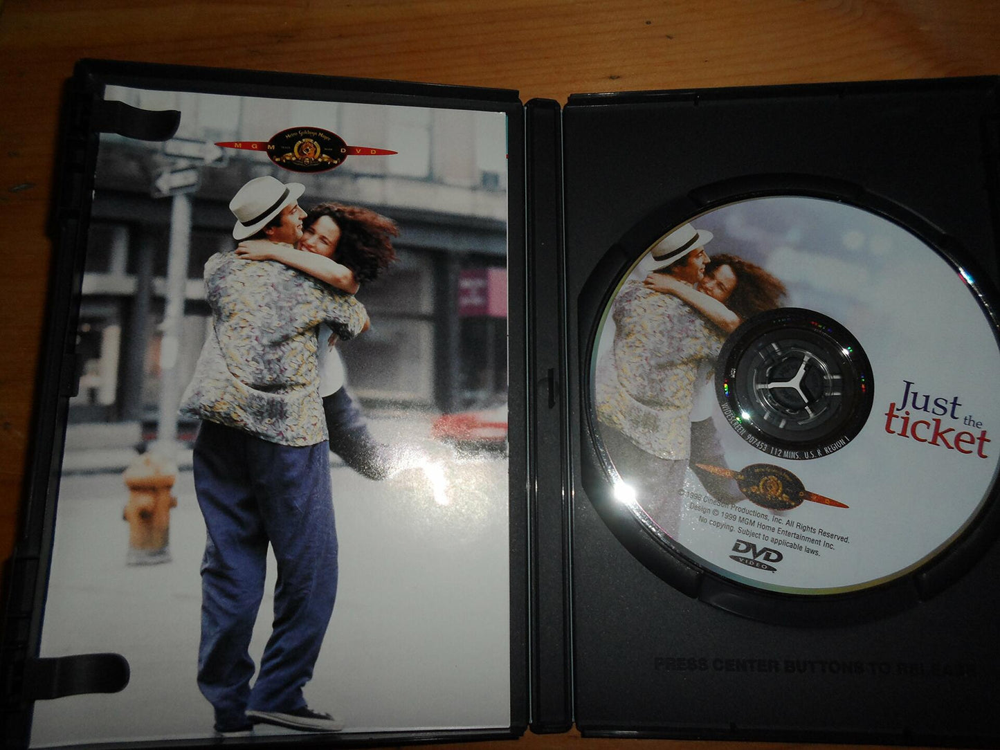 Just the Ticket (Bilingual) [DVD]
