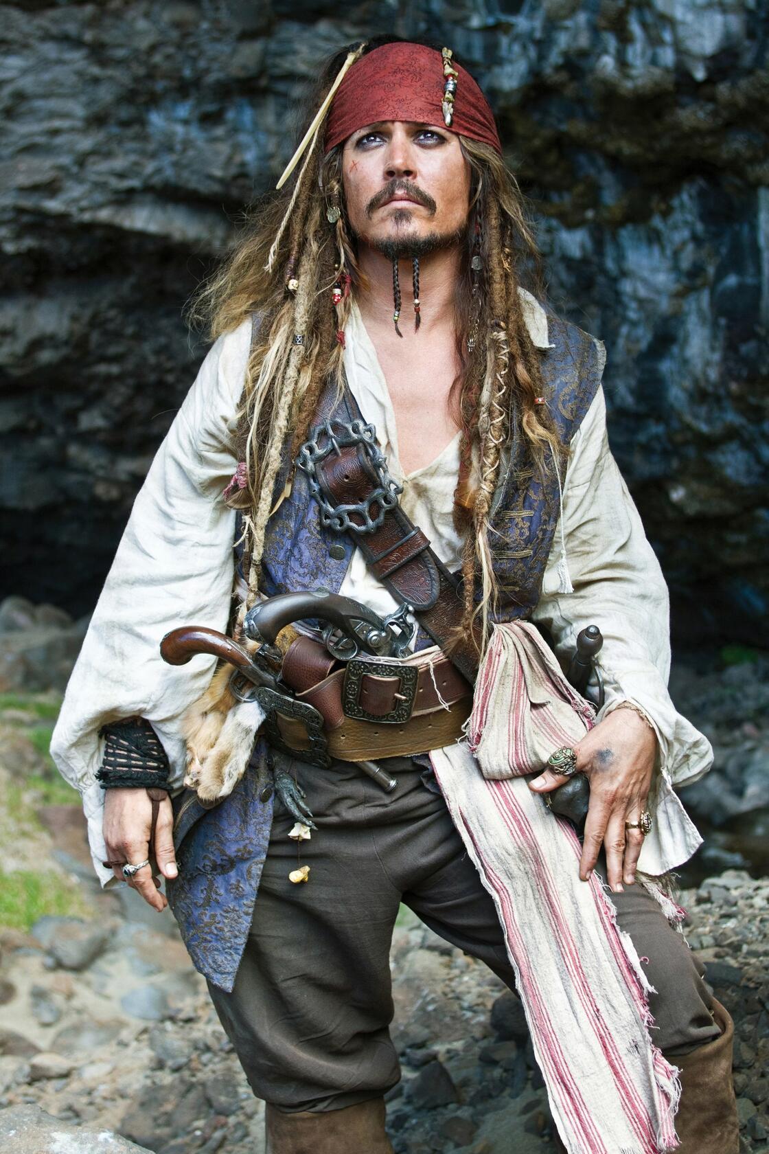 Pirates of the Caribbean: On Stranger Tides (DVD Combo Pack) [Blu-ray + DVD] [Blu-ray] - Good