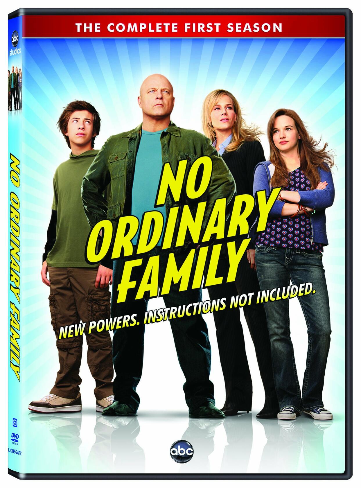 No Ordinary Family: The Complete First Season [DVD] - Very Good