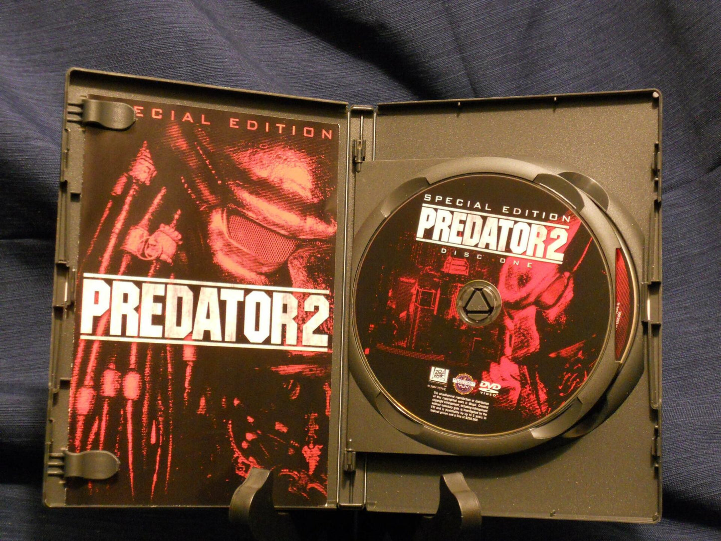 Predator 2 (Two-Disc Special Edition) [DVD] - Very Good