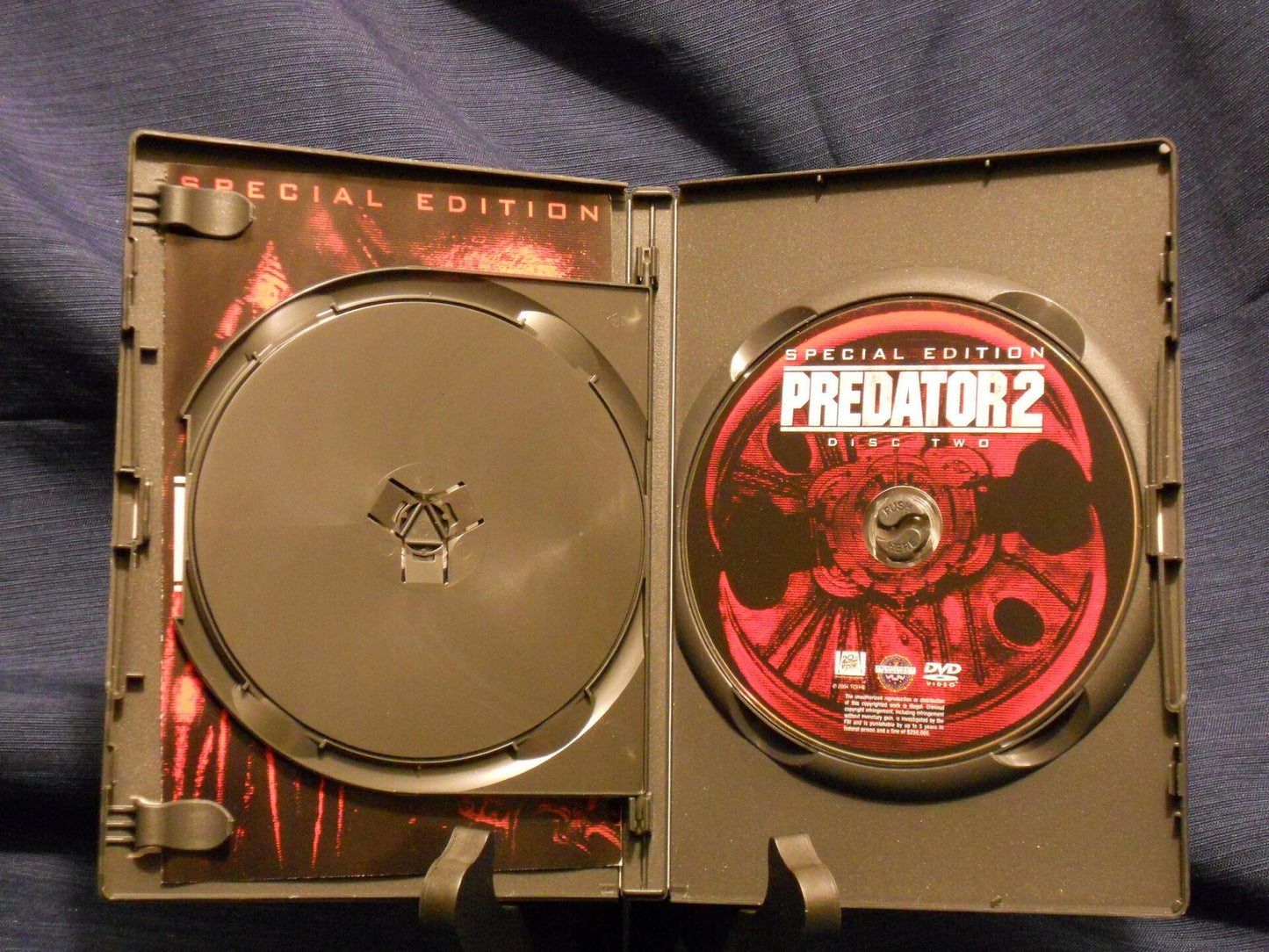 Predator 2 (Two-Disc Special Edition) [DVD] - Very Good